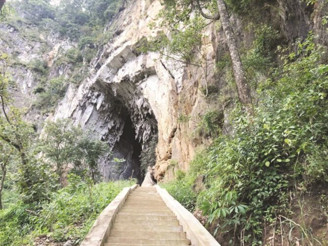 Hong-Ngai_1.jpg