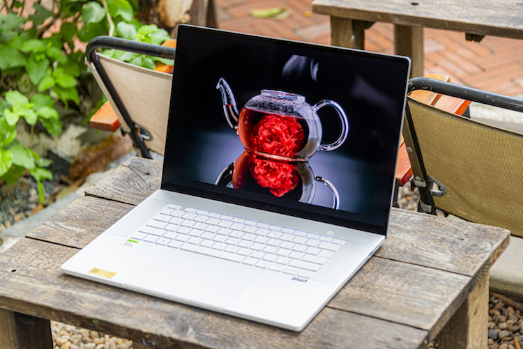 Beautylife_ASUS_6.jpg 