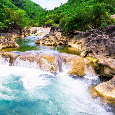 Khe-Nuoc-Lanh_1-2.jpg