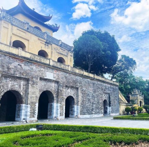 Beautylife-_Viet-Nam_2.jpg